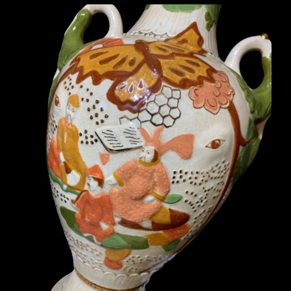 VHTF Vintage Carlly Tall Asian Vase with Two Handles - Picture 2 of 5